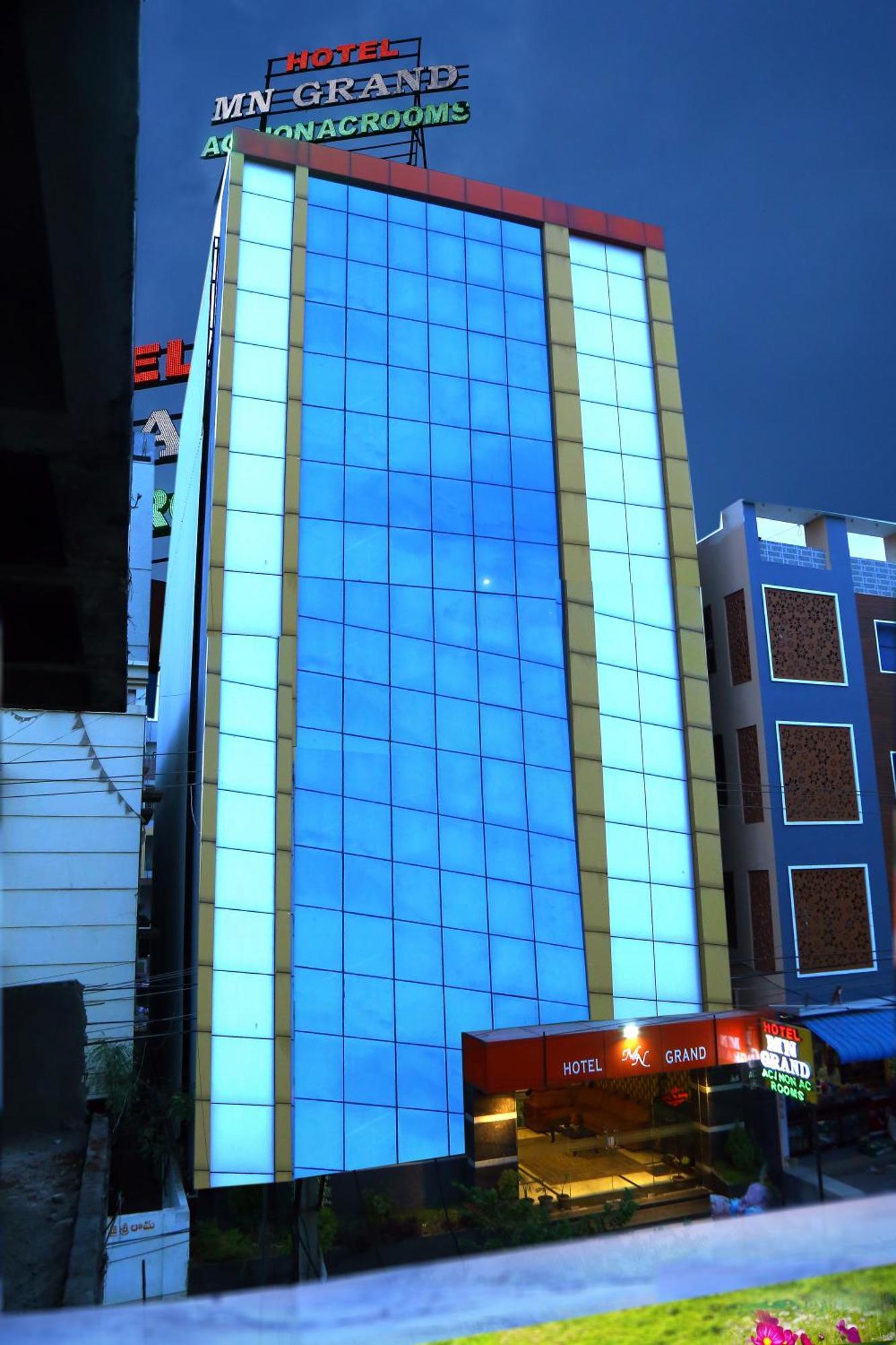 Hotel Mn Grand Shamshabad Airport Zone Hyderabad Exterior foto